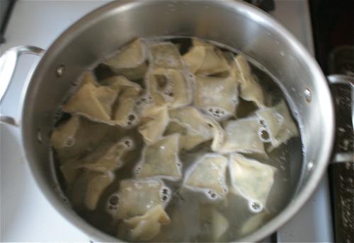 Sådan koges dumplings i en gryde. Tips og tricks