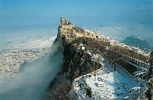 San Marino: attraktioner, der bringer dig tilbage til middelalderen